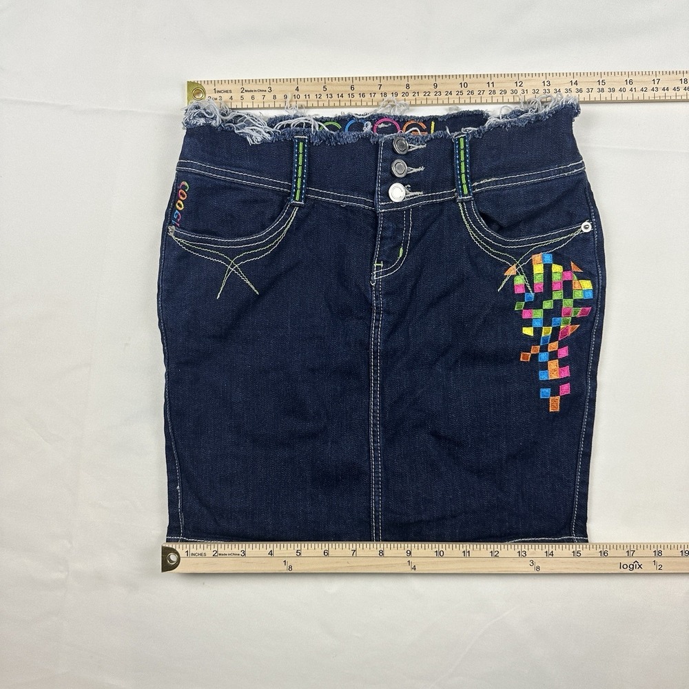 COOGI Y2K Denim Mini Skirt Women's Size 1/2 Jean Skirt Embroidered Distressed - Picture 12 of 12